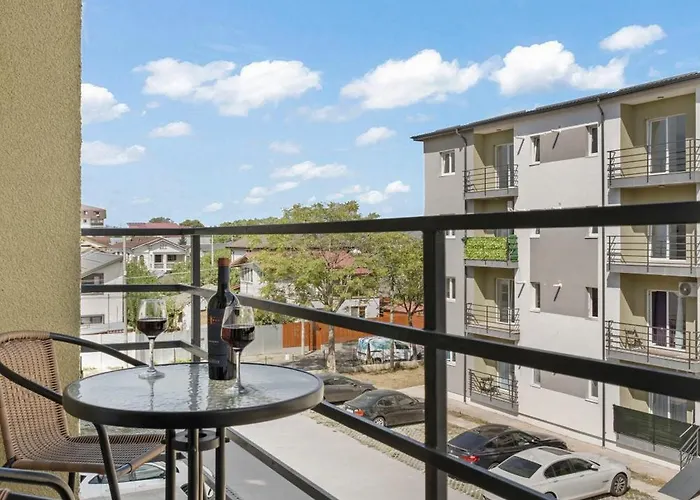 Comfort Azure Apartment *